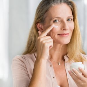 60代女性イメージ